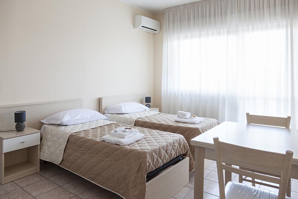 Quarantadue Quindici Hotel Termoli Værelse billede